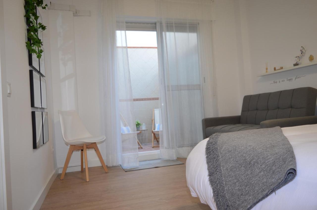 Floridos Playa Piso Reformado De 2 Habitaciones A 50M De La Playa La Cala Del Moral Esterno foto