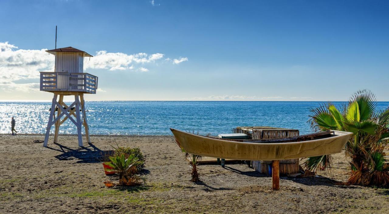 Floridos Playa Piso Reformado De 2 Habitaciones A 50M De La Playa La Cala Del Moral Esterno foto