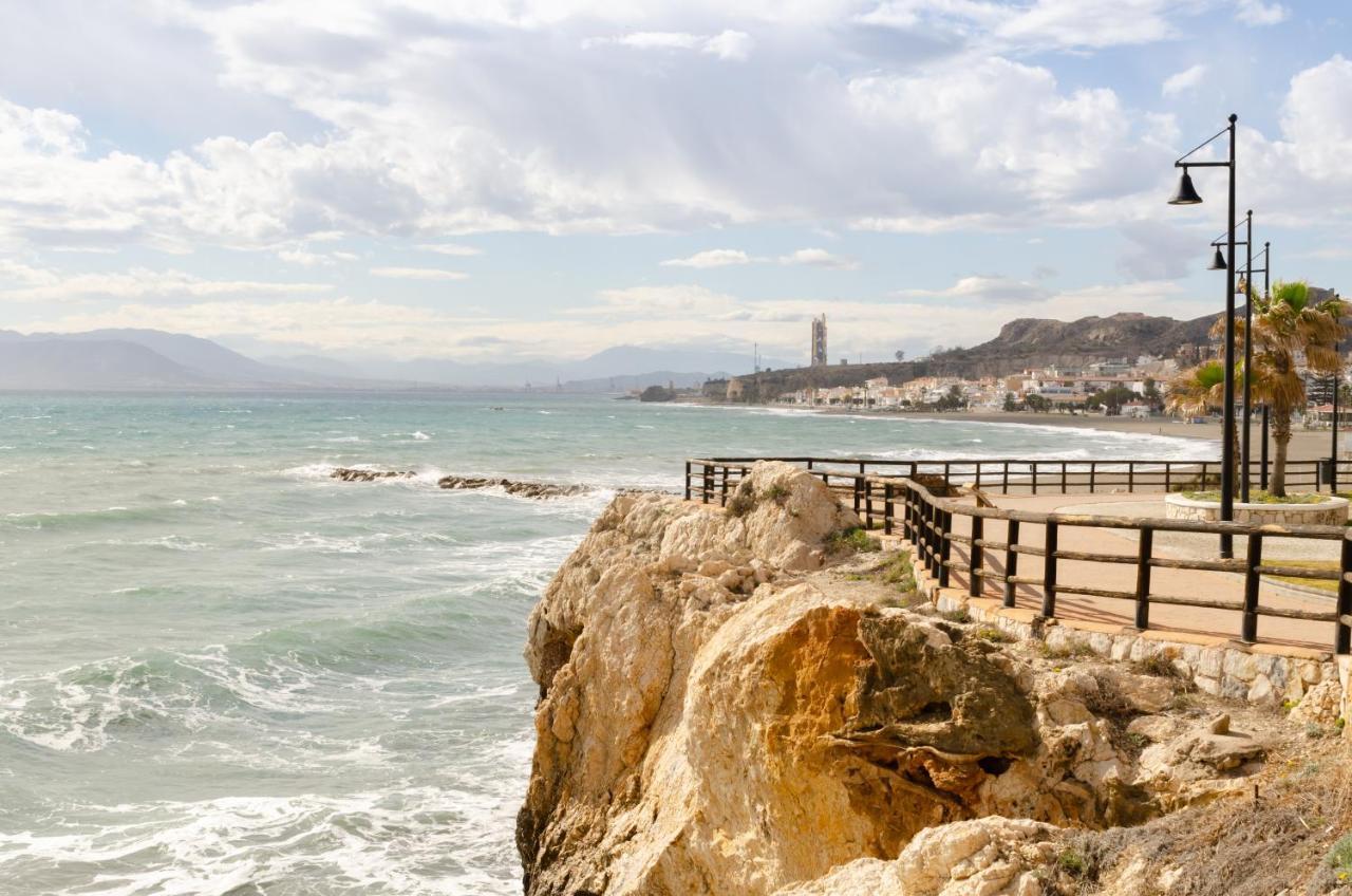 Floridos Playa Piso Reformado De 2 Habitaciones A 50M De La Playa La Cala Del Moral Esterno foto
